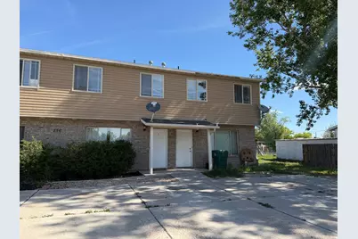 256 W 350 N #UNIT B, Vernal, UT 84078 - Photo 2