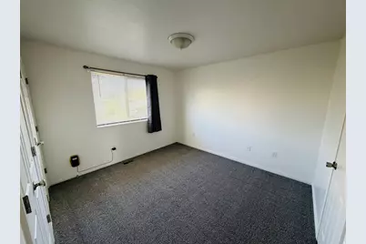 256 W 350 N #UNIT B, Vernal, UT 84078 - Photo 12