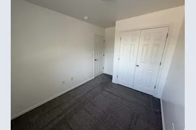 256 W 350 N #UNIT B, Vernal, UT 84078 - Photo 16