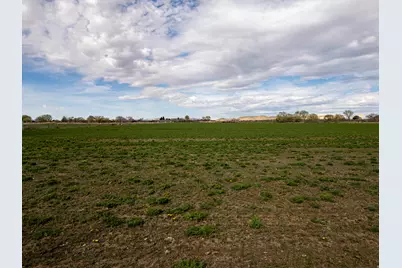 5602 E 9500 S, Jensen, UT 84035 - Photo 8
