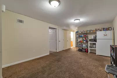 7466 W Washington Rd, Magna, UT 84044 - Photo 14