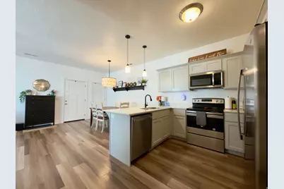 3694 W 1800 N #202, Lehi, UT 84048 - Photo 4