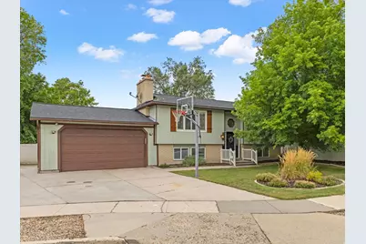 9618 S 760 E, Sandy, UT 84094 - Photo 1