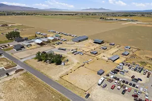 285 E Cimmarron Way N, Erda, UT 84074 - Photo 40