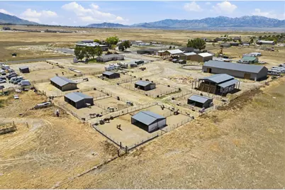 285 E Cimmarron Way N, Erda, UT 84074 - Photo 42