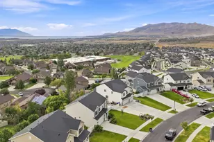 2282 N Elderberry Dr W, Saratoga Springs, UT 84045 - Photo 38