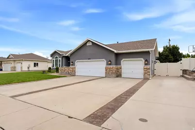 8851 S 2240 W, West Jordan, UT 84088 - Photo 2