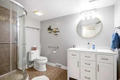8851 S 2240 W, West Jordan, UT 84088 - Photo 30