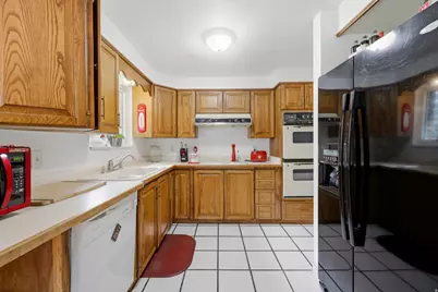 7472 S Waterloo Cir, West Jordan, UT 84084 - Photo 8