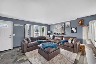 5498 W 6635 S, West Jordan, UT 84084 - Photo 4