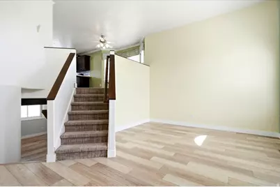 618 Willow Bend Dr, Centerville, UT 84014 - Photo 4