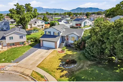 3136 W 4625 S, Roy, UT 84067 - Photo 4