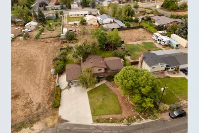 2795 W 1100 N, Vernal, UT 84078 - Photo 2