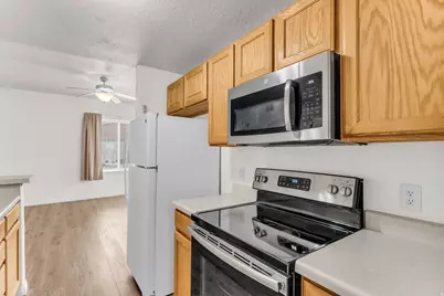 165 W Albion Village Way #105, Sandy, UT 84070 - Photo 12
