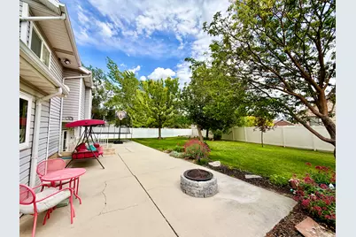 2587 W Vista Meadows Dr, Riverton, UT 84065 - Photo 44