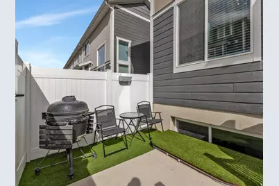 877 N Portman Way, Saratoga Springs, UT 84045 - Photo 24