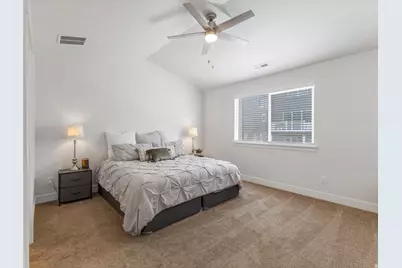 877 N Portman Way, Saratoga Springs, UT 84045 - Photo 12