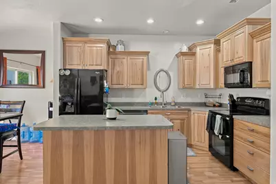 2599 W 500 N #14, Tremonton, UT 84337 - Photo 14