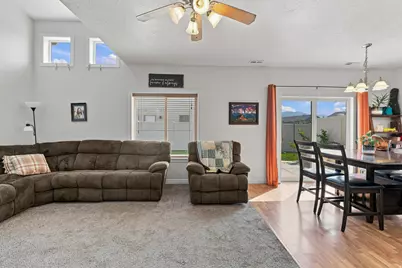 2599 W 500 N #14, Tremonton, UT 84337 - Photo 6