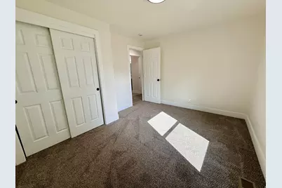 10320 S Clearview Dr, Sandy, UT 84070 - Photo 12