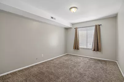 290 N 500 W #301, Bountiful, UT 84010 - Photo 14