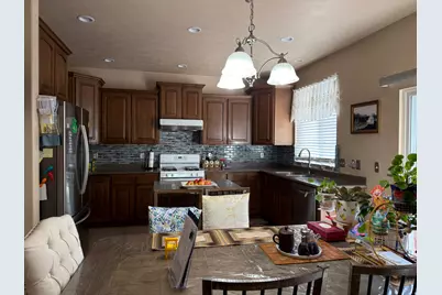 4017 W Scarsborough Ln, West Jordan, UT 84084 - Photo 4