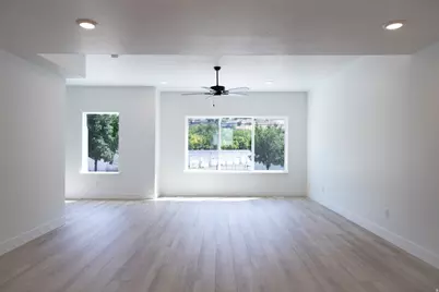 1225 E 1600 S #4, Provo, UT 84606 - Photo 6