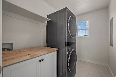 2945 S 2550 W, Syracuse, UT 84075 - Photo 36