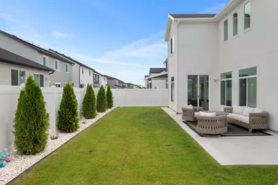 2945 S 2550 W, Syracuse, UT 84075 - Photo 40