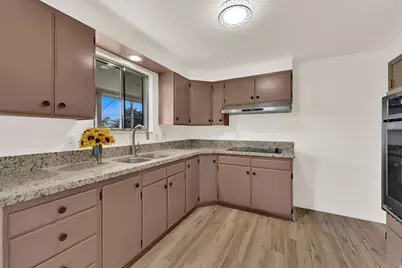 106 W 700 N, Clearfield, UT 84015 - Photo 12