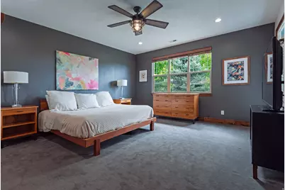 1054 E 200 S, Salt Lake City, UT 84102 - Photo 16