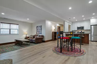 1054 E 200 S, Salt Lake City, UT 84102 - Photo 32