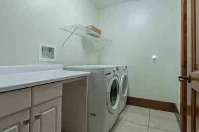 1054 E 200 S, Salt Lake City, UT 84102 - Photo 36