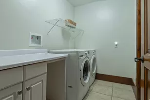 1054 E 200 S, Salt Lake City, UT 84102 - Photo 36