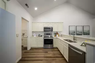 363 N 1030 E, Lehi, UT 84043 - Photo 10