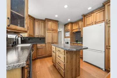 5382 S 1340 E, Murray, UT 84117 - Photo 6