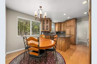 5382 S 1340 E, Murray, UT 84117 - Photo 8