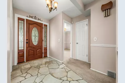 5382 S 1340 E, Murray, UT 84117 - Photo 2