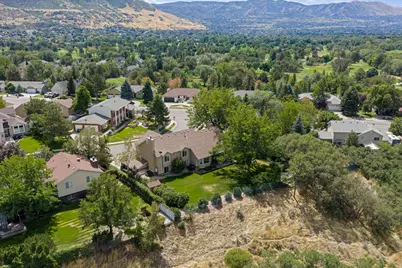 11602 S Hickory Valley Dr E, Sandy, UT 84092 - Photo 4