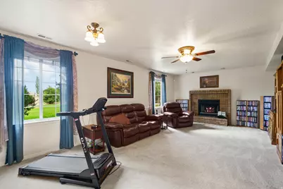 11602 S Hickory Valley Dr E, Sandy, UT 84092 - Photo 32