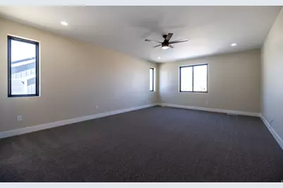 2899 E Lake Dr, Eagle Mountain, UT 84005 - Photo 56