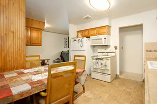 285 S 3rd St, Tooele, UT 84074 - Photo 4