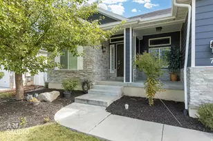 740 N Champion Ln, Kaysville, UT 84037 - Photo 6