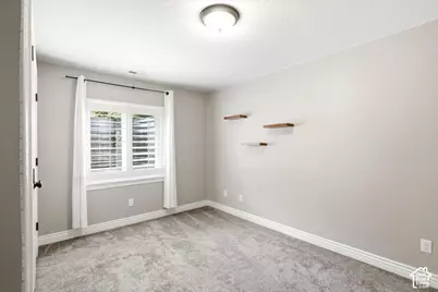 182 N Sierra Way W, Layton, UT 84041 - Photo 30