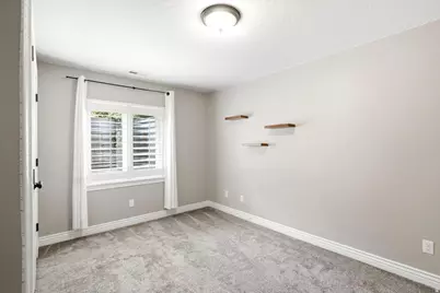 182 N Sierra Way W, Layton, UT 84041 - Photo 30