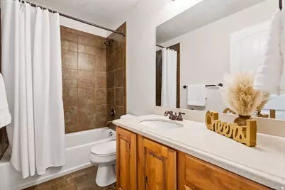 2029 W Crescent Row S, Mapleton, UT 84664 - Photo 22