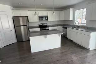 878 W McKenna Rd S, Bluffdale, UT 84065 - Photo 2