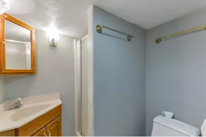 295 S 100 E, Bountiful, UT 84010 - Photo 16