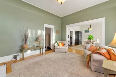 295 S 100 E, Bountiful, UT 84010 - Photo 2