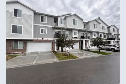 4214 W Willard Park Ct, Riverton, UT 84096 - Photo 2